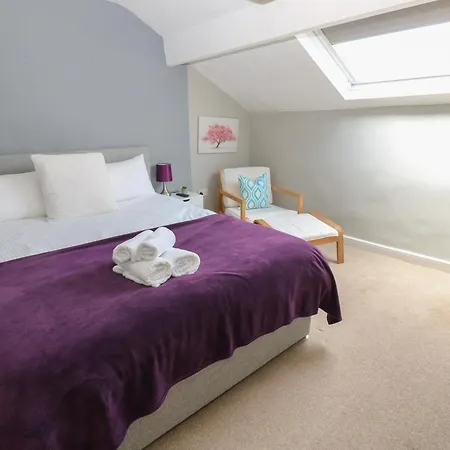 Hampton House セント・ビーズ