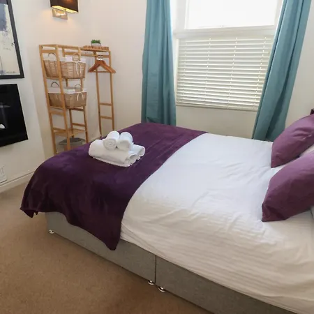 Hampton House * セント・ビーズ