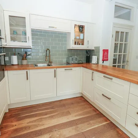 Hampton House Holiday home