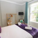 Hampton House بيت للعطل